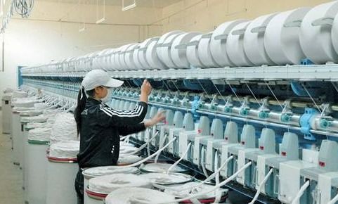 年底的这波打击让纺织人崩溃 纺织工厂停产,260多万工资被拖欠