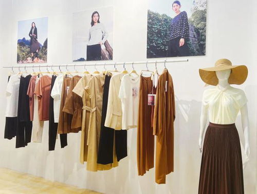 东方文化演绎时尚铜牛 倾心打造 绿色 自然 健康 服装产品